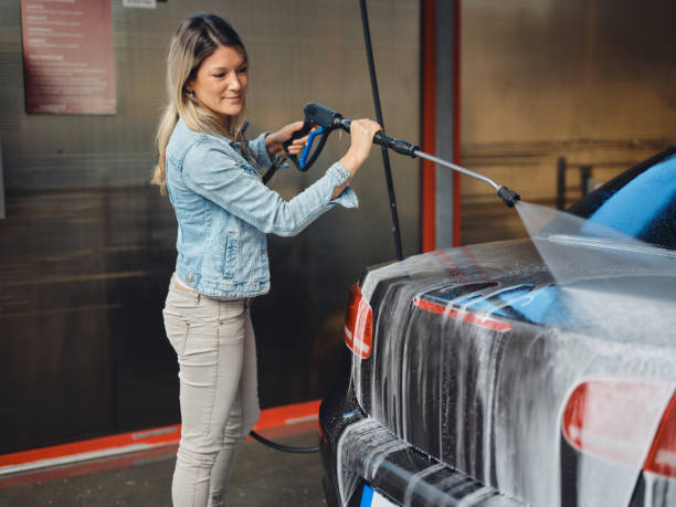 Why Choose Our Certified Pressure Washing Experts for Your Project Needs in Powell, AL?